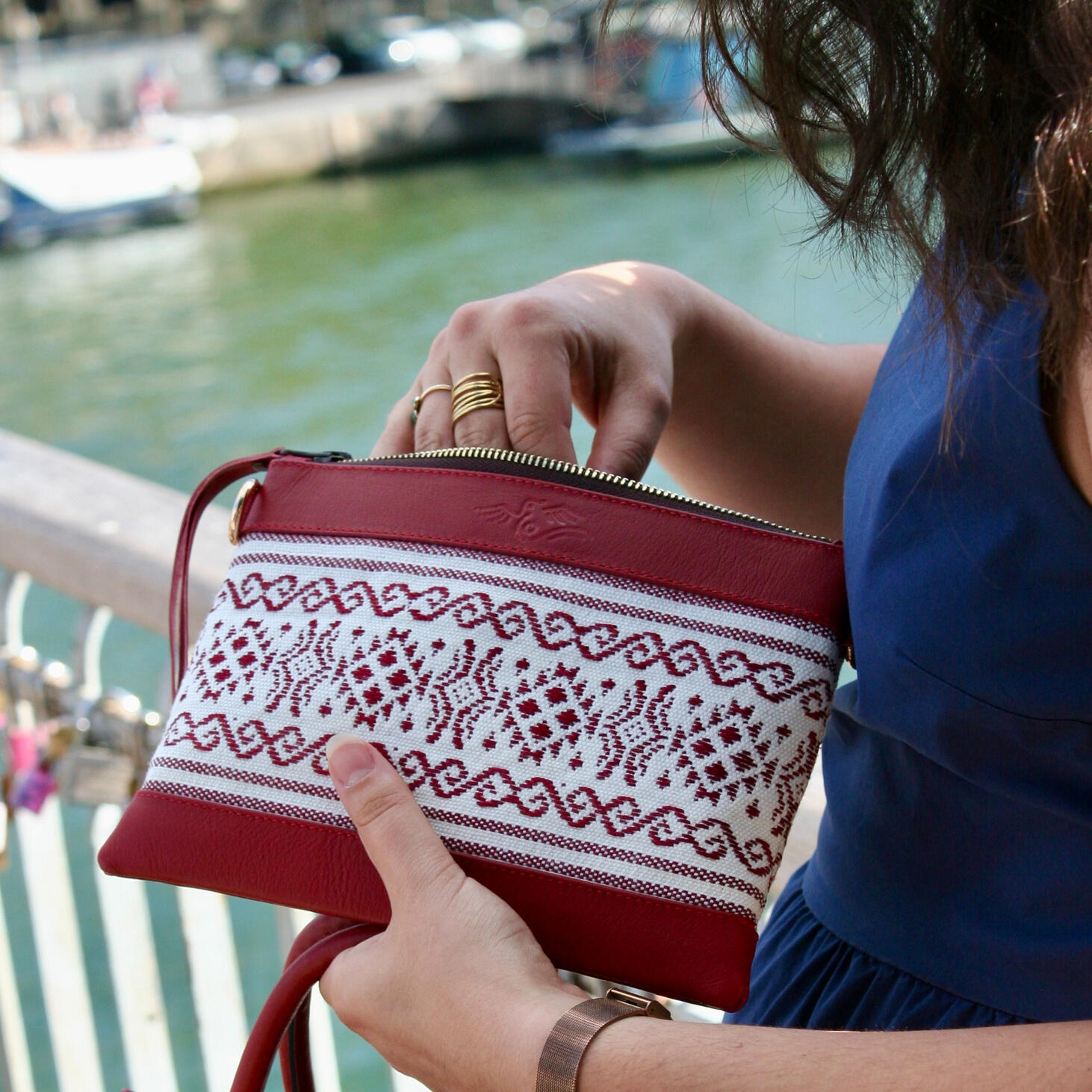 sac pochette gucumatz qetzaly